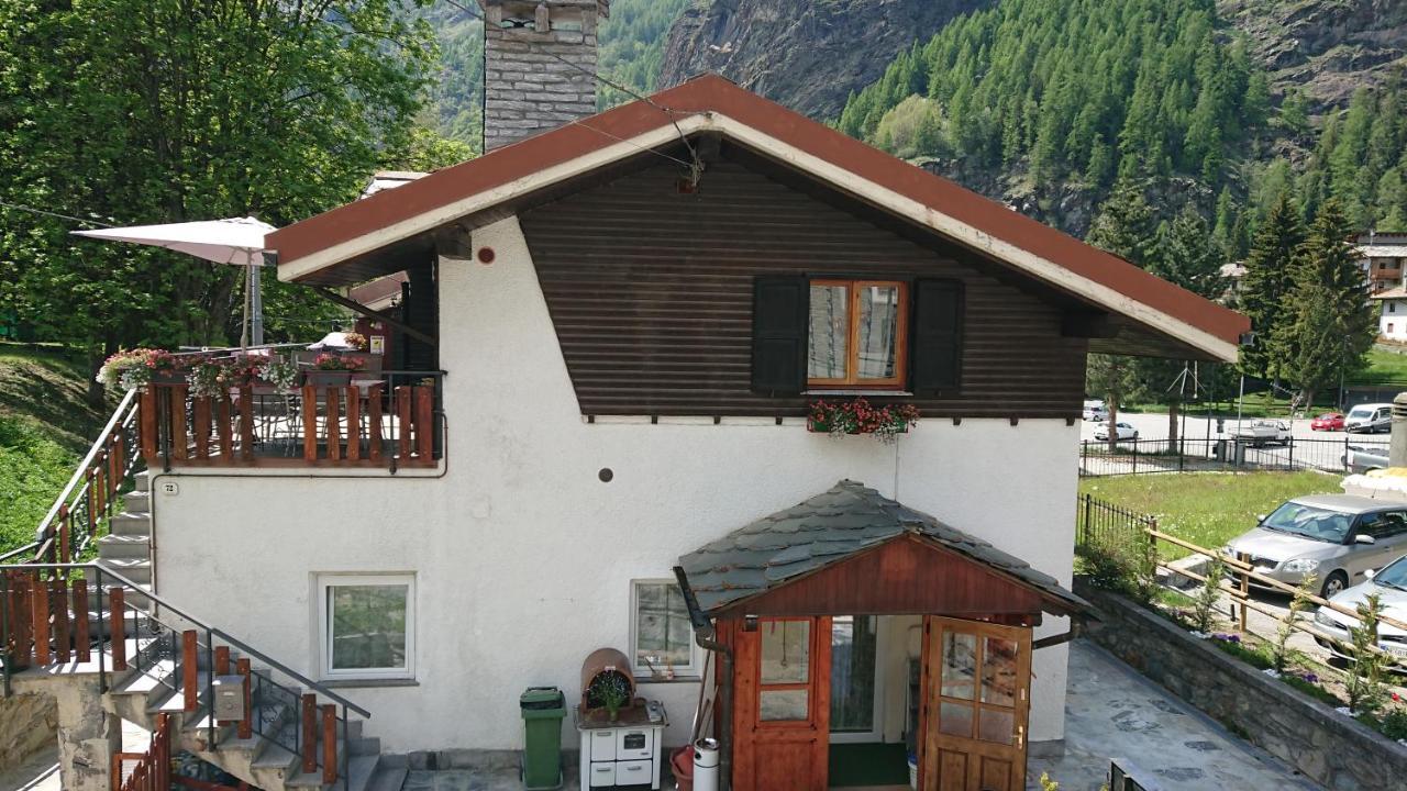 B&B Maison Odille Valtournenche Exterior foto